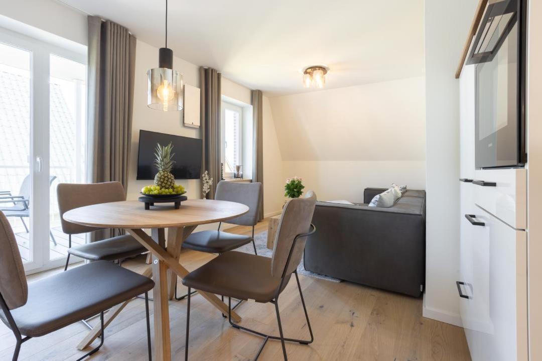Villa Dornkamp 4 - Luxurioese Ferienwohnung Fuer 4 Personen Inklusive Balkon Und Sauna Timmendorfer Strand Exterior foto
